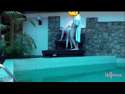 ❤️ Šef poziva sobaricu na bazen, ali nije mogao odoljeti vrućini ❤ Super porno na hr.pornovore.ru ❌❤