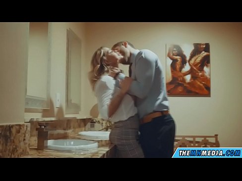 ❤️ Kad te prsata plavuša zavede u javnom zahodu ❤ Super porno na hr.pornovore.ru ❌❤